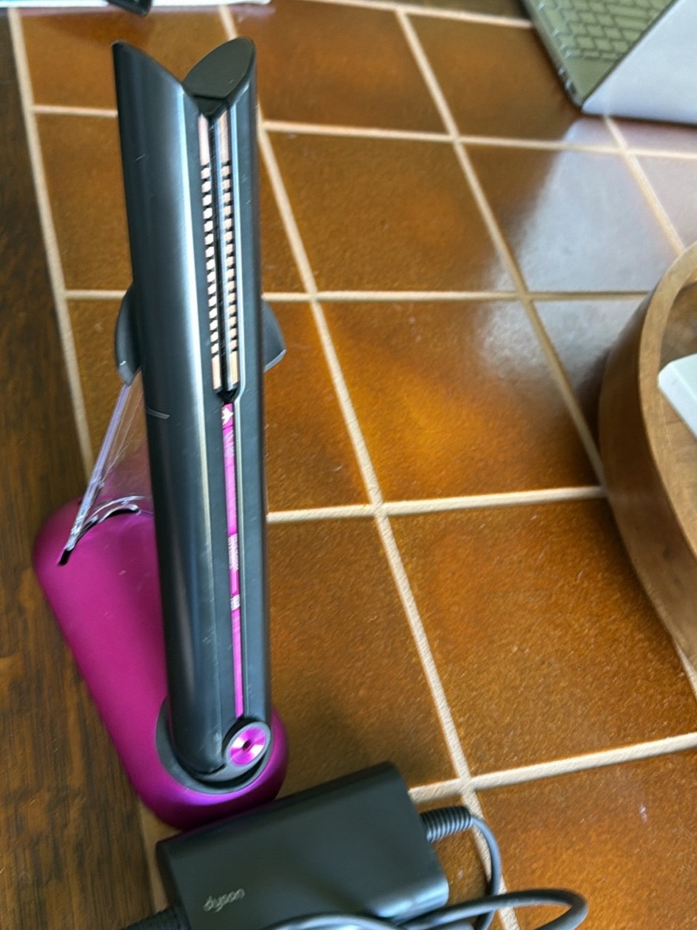Dyson Hair Styling Tool in Black and Magenta